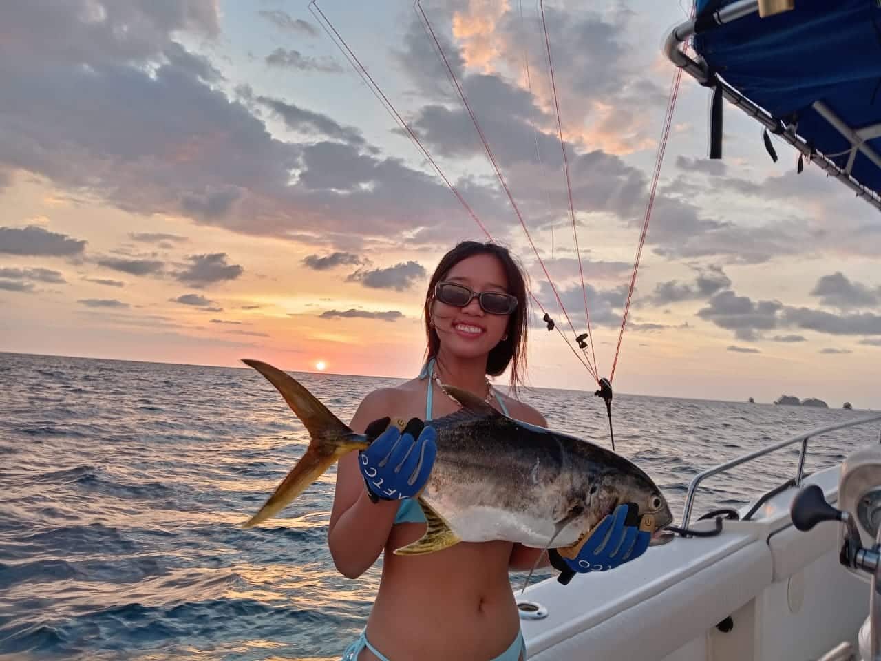 Sunset fishing on Costa Rica's Gold Coast